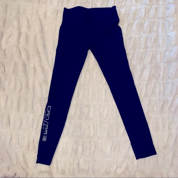 Leggings/yoga pants - Picture 2 of 3